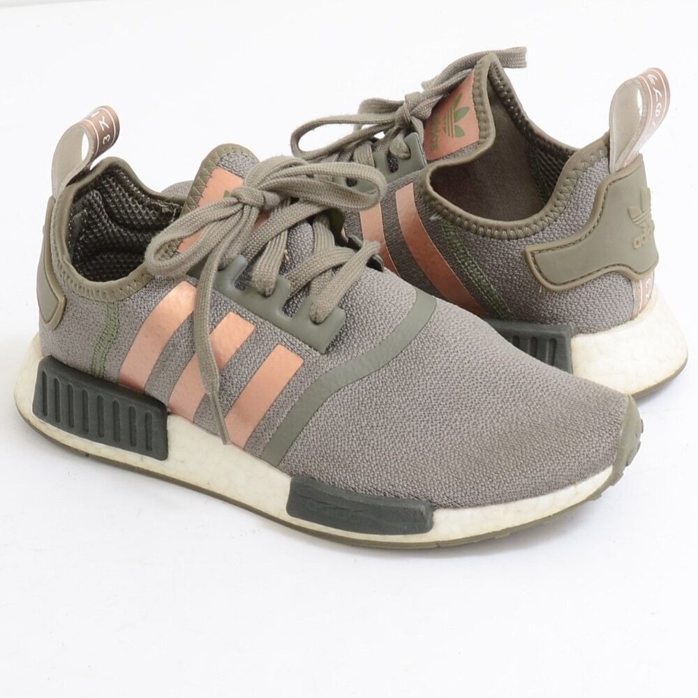 Adidas NMD_R1 'Metallic Formstrip 'Legacy Green' FX8832 Women's 8 Running Comfy